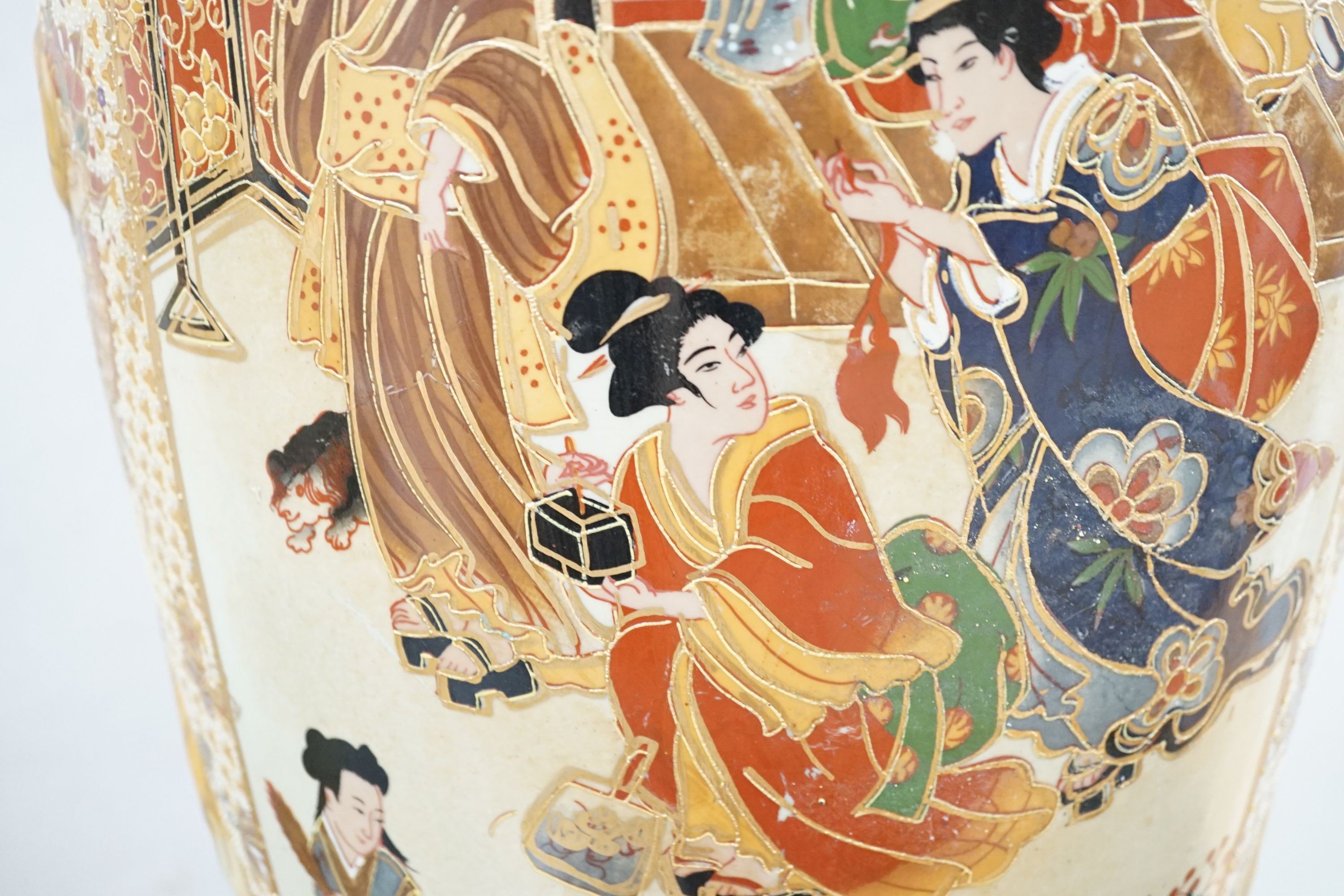 A large Japanese ceramic vase 82cm
